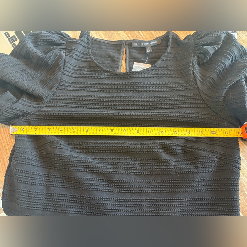 WHBM Textured Jacquard Top M NWT - Picture 7 of 7